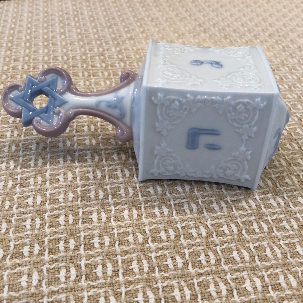 authentic Lladro judaica Hannukah dreidel